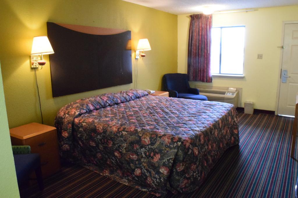 Executive Inn Odessa Szoba fotó